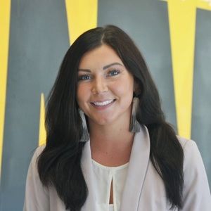 Meet your Posher, Miriam